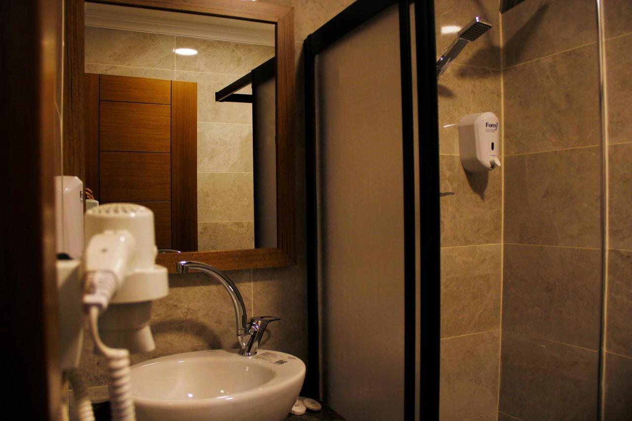 איסטמבול Gross Hotel מראה חיצוני תמונה